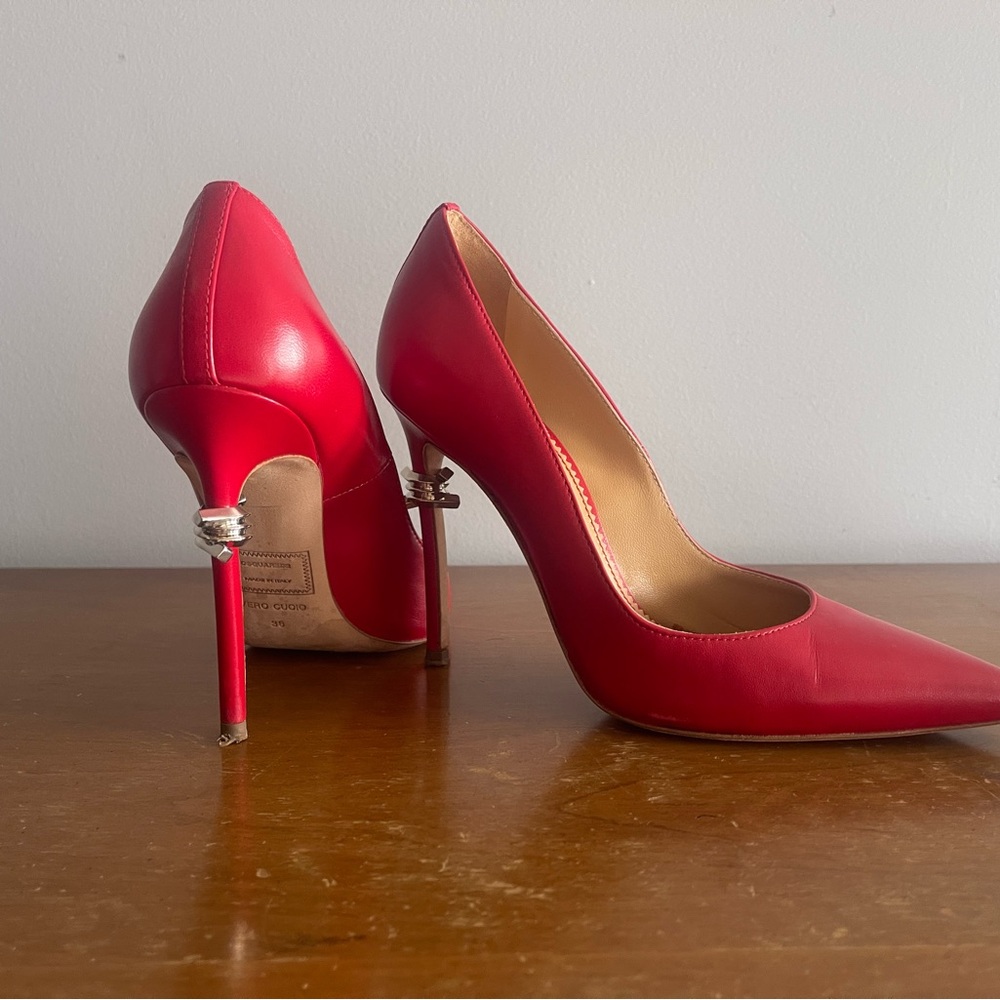 DSQUARED2 Vibrant Red Stiletto Heels